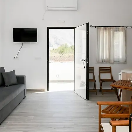 Apartment Dreamy Santorini Studio Just 50m From The Perissa (Santorini)