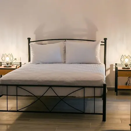 Dreamy Santorini Studio Just 50m From The *
